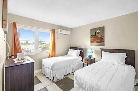 Town Court Condo 5 New Providence Paradise Island BS