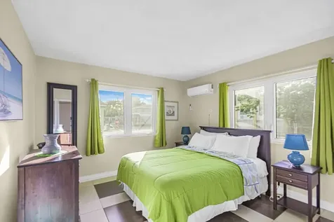 Town Court Condo 5 New Providence Paradise Island BS