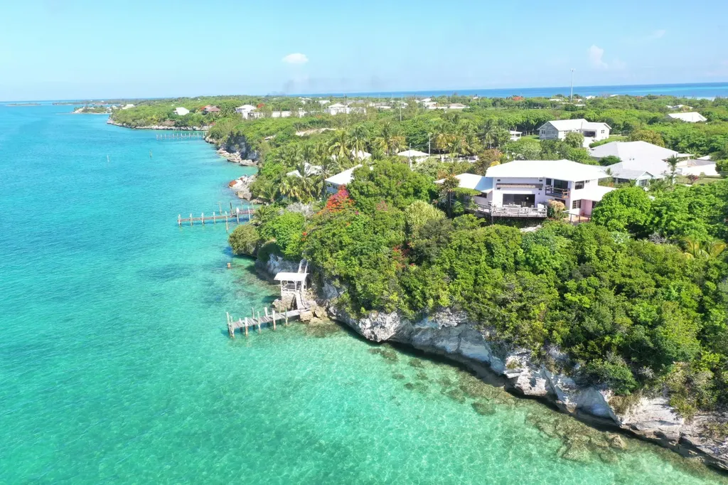 Ocean Heights 11 Eleuthera BS