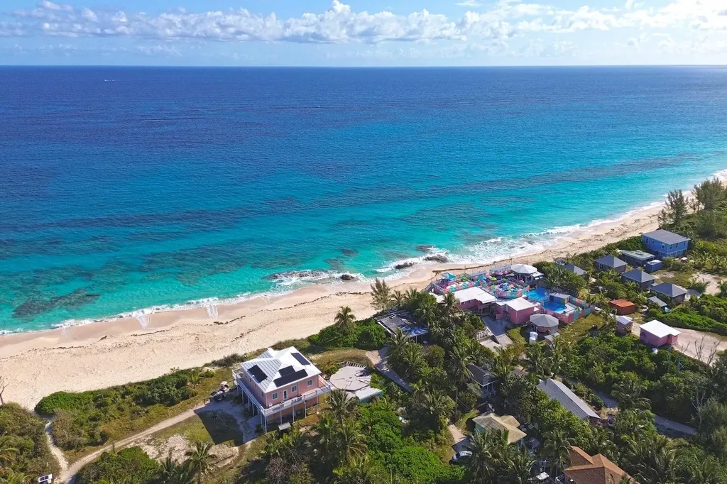 Settlement Beachfront Abaco BS