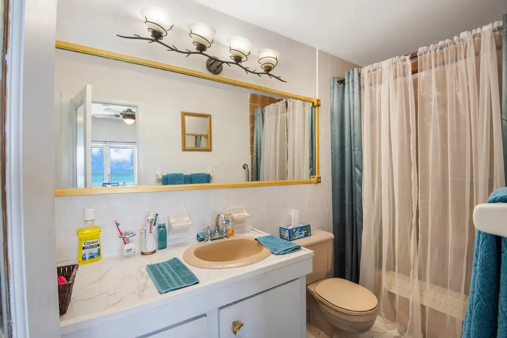 Rawson Court New Providence Paradise Island BS