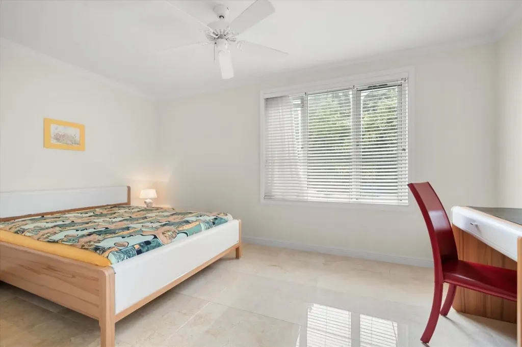 14 Harbour Breeze New Providence Paradise Island BS