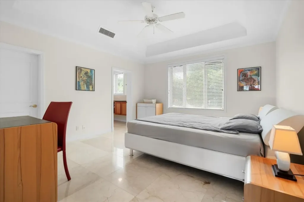 14 Harbour Breeze New Providence Paradise Island BS