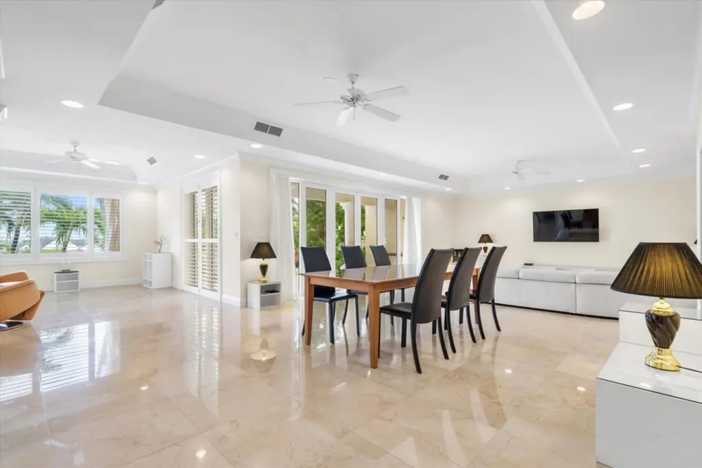 14 Harbour Breeze New Providence Paradise Island BS