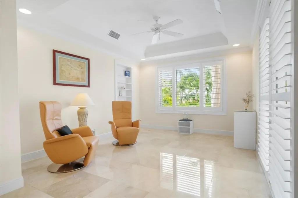 14 Harbour Breeze New Providence Paradise Island BS