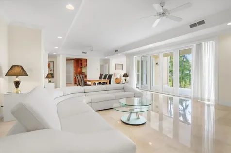 14 Harbour Breeze New Providence Paradise Island BS