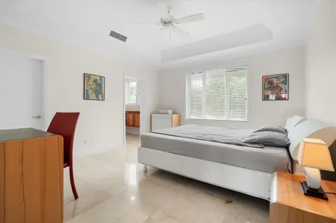 14 Harbour Breeze New Providence Paradise Island BS