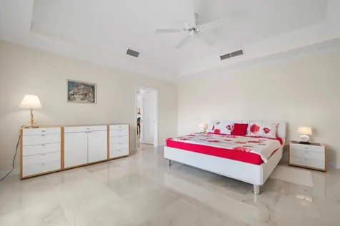 14 Harbour Breeze New Providence Paradise Island BS