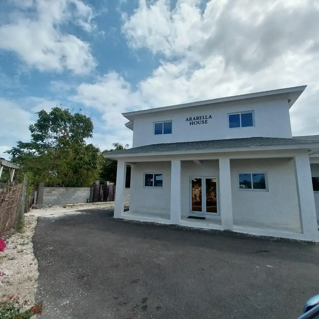 Byron's Commercial Court New Providence Paradise Island BS