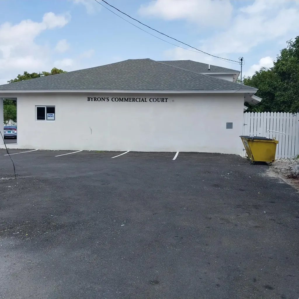 Byron's Commercial Court New Providence Paradise Island BS