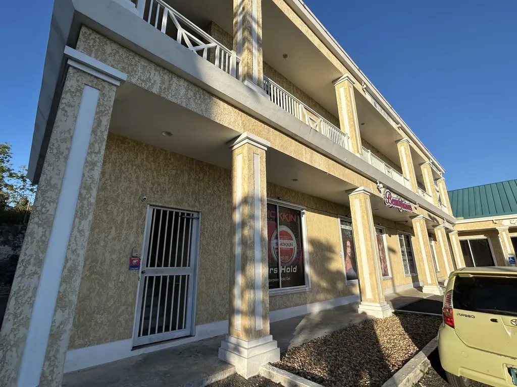 Pineapple Place New Providence Paradise Island BS