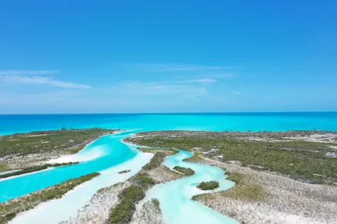 100 Acres Pigeon Cay Cat Island BS