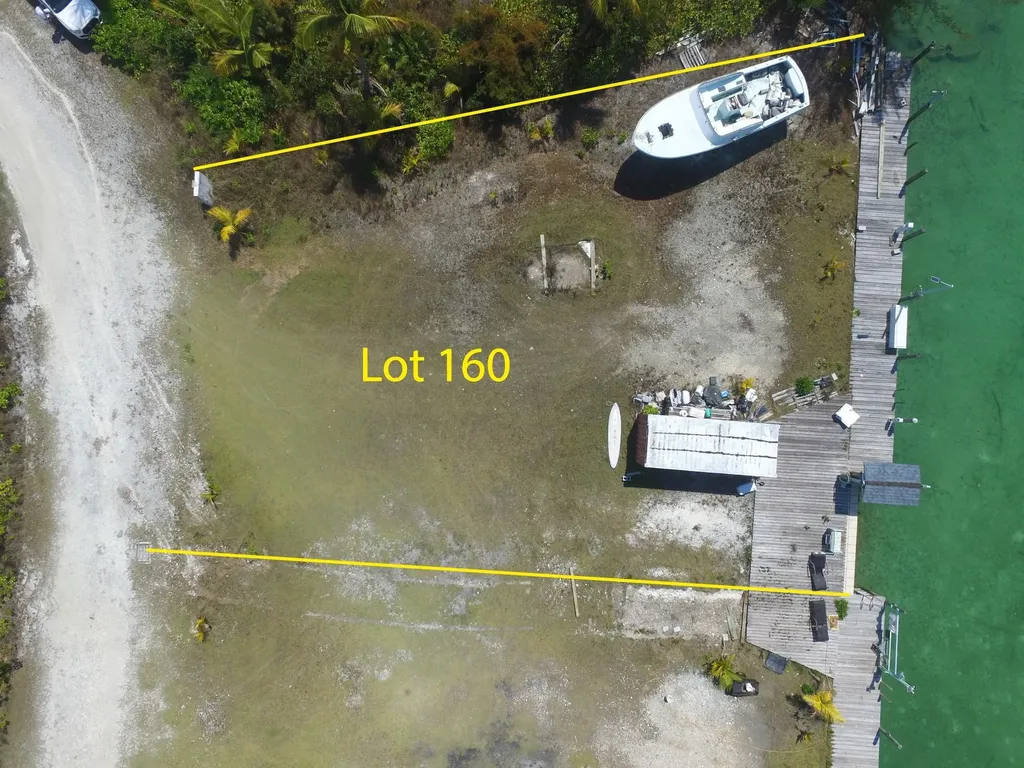 Canal Lot 160 Abaco BS