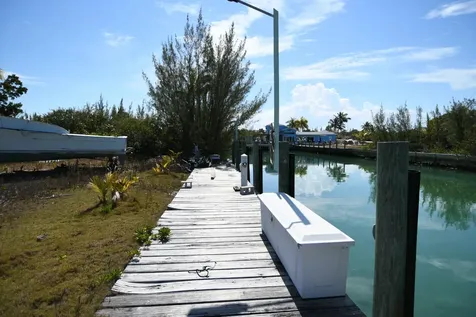 Canal Lot 160 Abaco BS