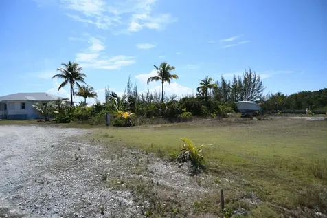 Canal Lot 160 Abaco BS