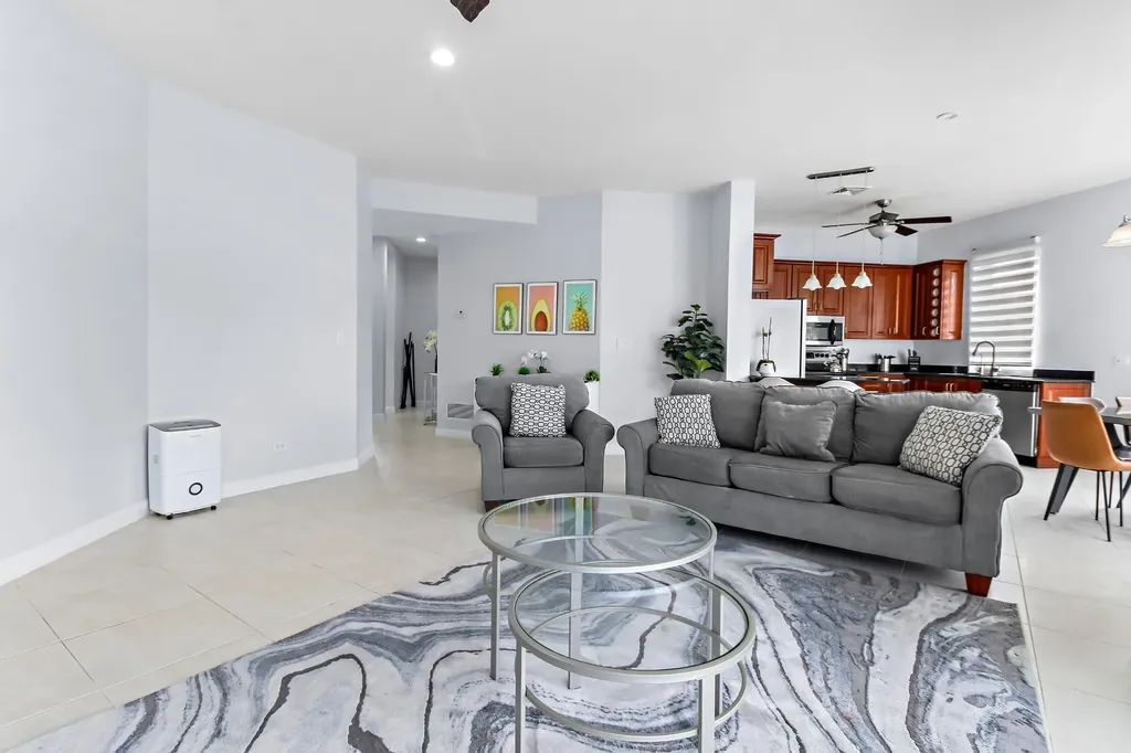 Love Beach Walk New Providence Paradise Island BS