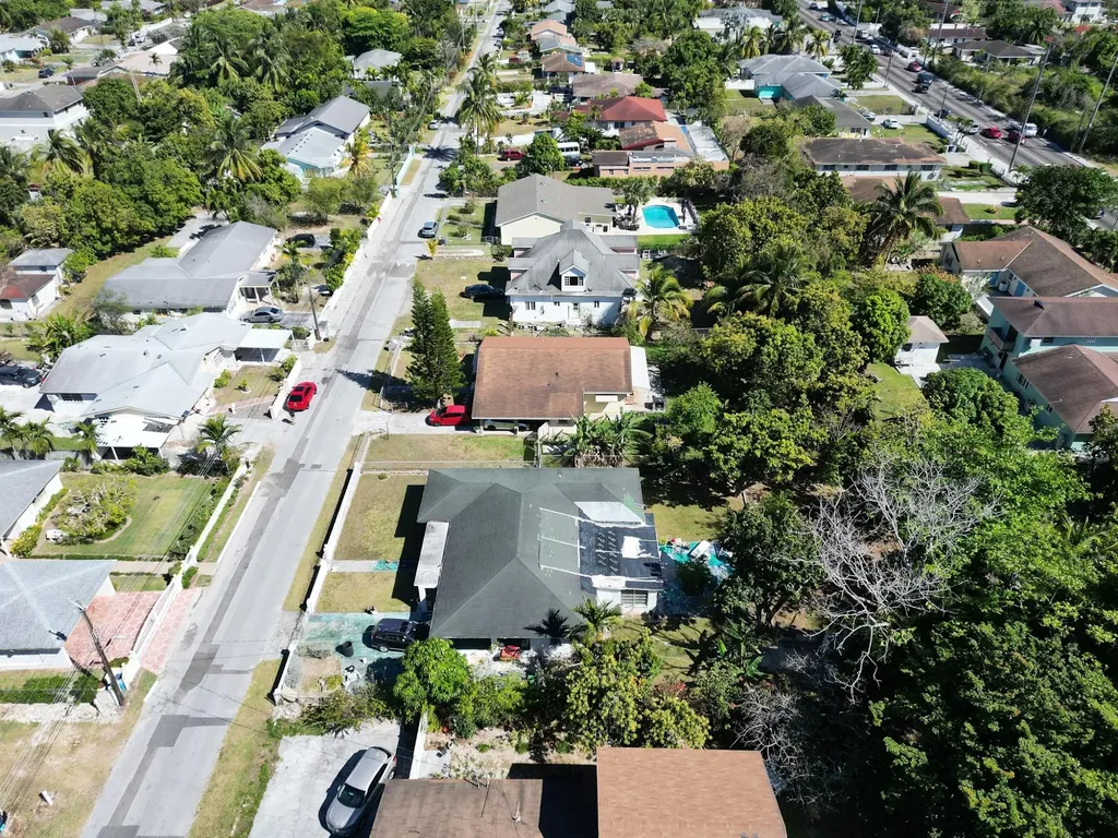 Kent Ave, Gleniston Garde New Providence Paradise Island BS