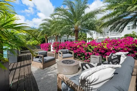 Villa Ventanas, #4 Ofb Creek New Providence Paradise Island BS