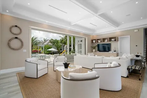 Villa Ventanas, #4 Ofb Creek New Providence Paradise Island BS