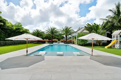 Villa Ventanas, #4 Ofb Creek New Providence Paradise Island BS