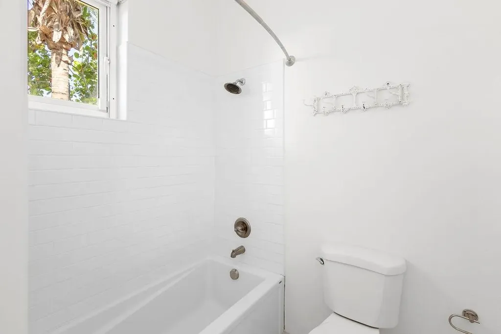 Marbella Shores New Providence Paradise Island BS