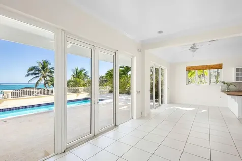 Marbella Shores New Providence Paradise Island BS