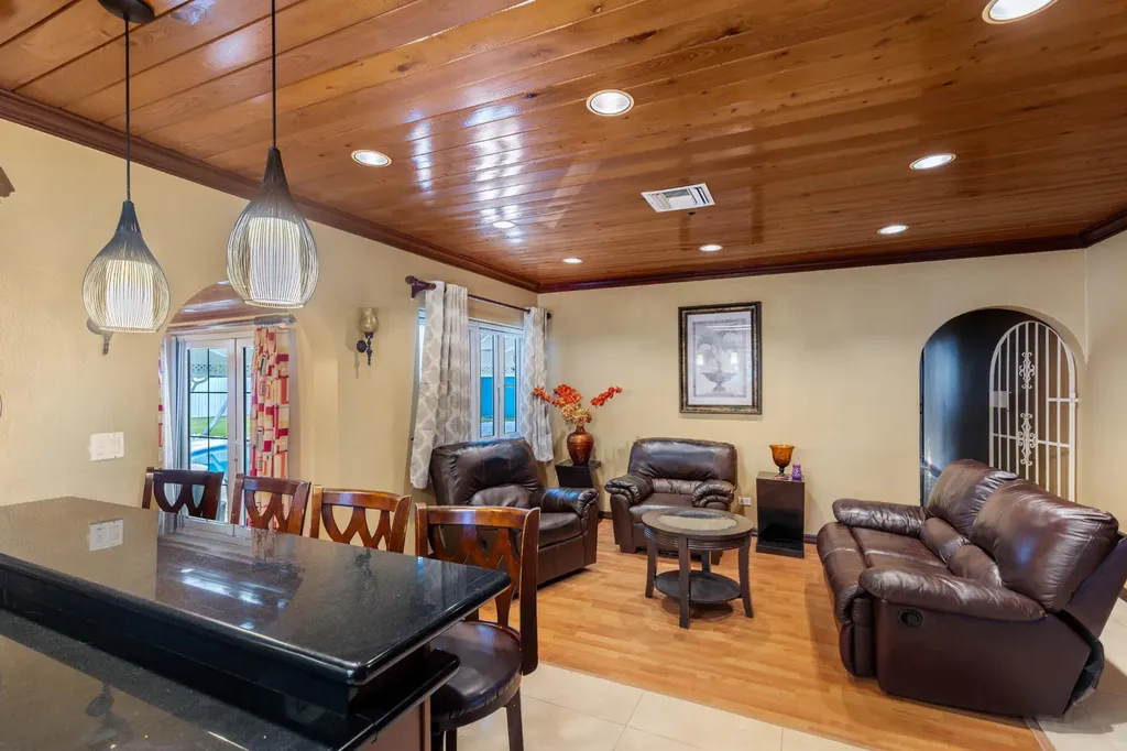 Ocean Hole Drive 80 New Providence Paradise Island BS