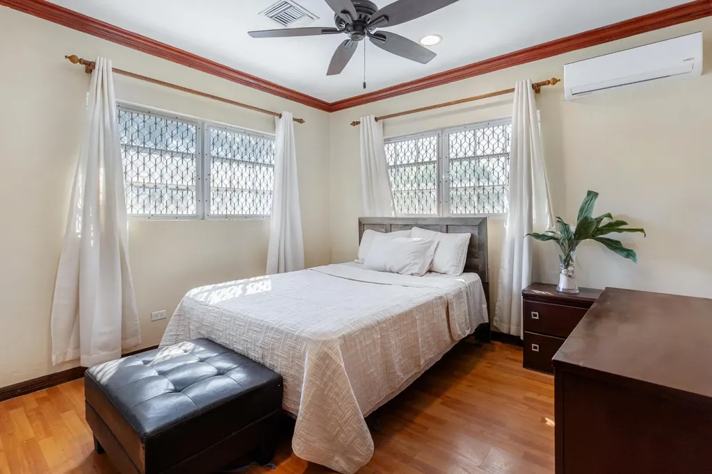 Ocean Hole Drive 80 New Providence Paradise Island BS