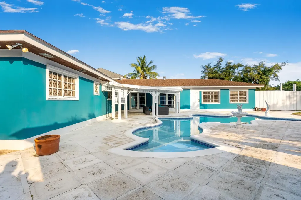 Ocean Hole Drive 80 New Providence Paradise Island BS