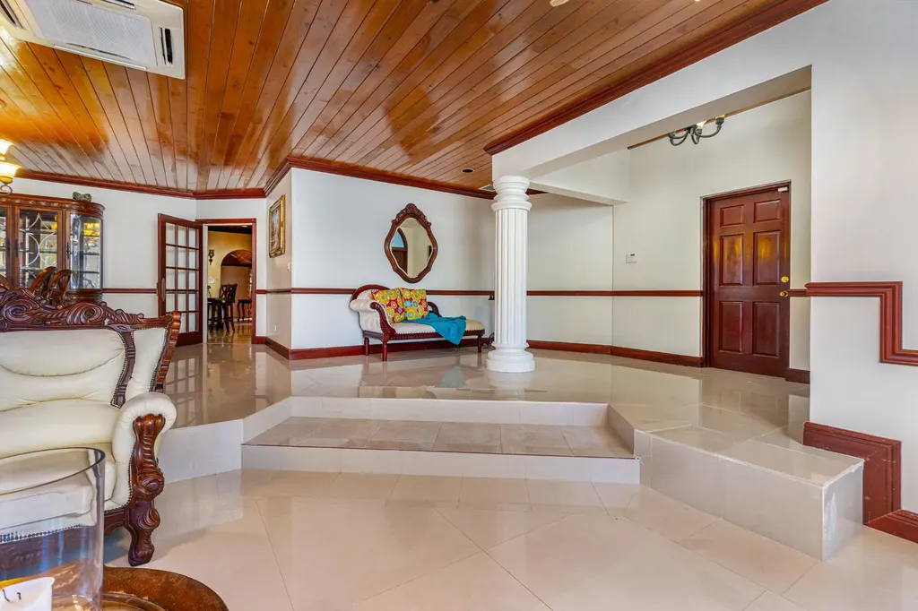 Ocean Hole Drive 80 New Providence Paradise Island BS