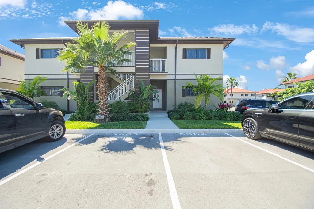 Venetian West New Providence Paradise Island BS