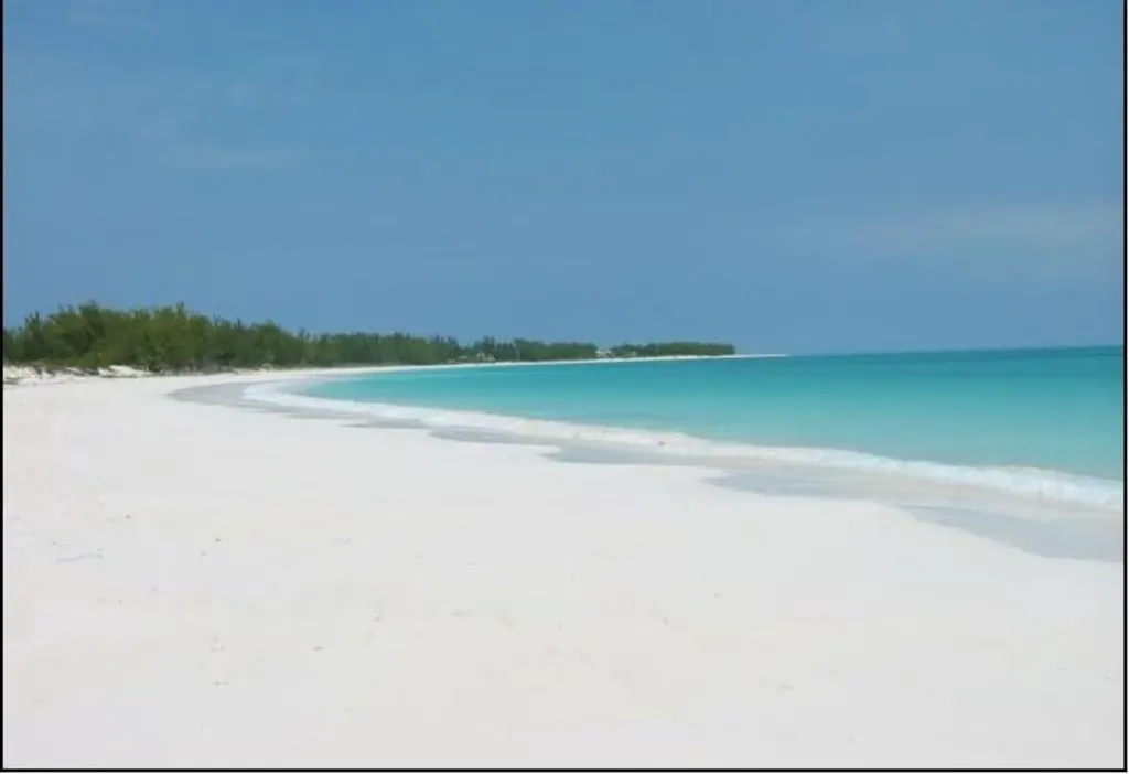 Great Harbour Cay #6 Berry Islands BS