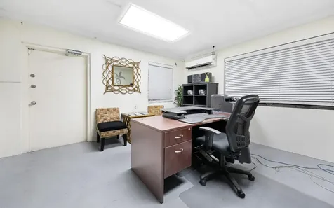 78 East Shirley Street New Providence Paradise Island BS