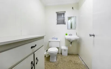 78 East Shirley Street New Providence Paradise Island BS