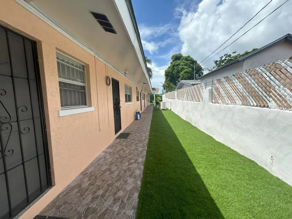 Crystal Way Apartments New Providence Paradise Island BS