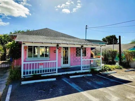 #39 Sears Hill Road New Providence Paradise Island BS