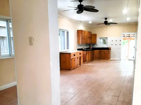 #39 Sears Hill Road New Providence Paradise Island BS