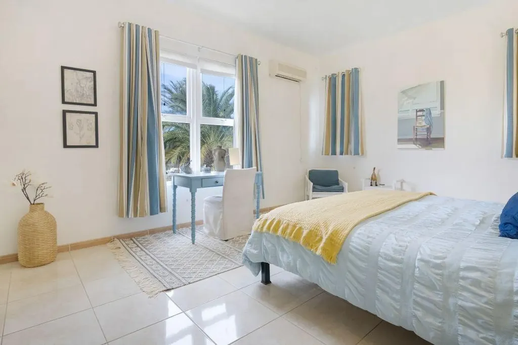 Royal Palm Way Grand Bahama Freeport BS