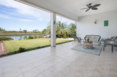 Royal Palm Way Grand Bahama Freeport BS