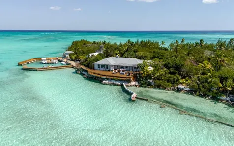 Victoria Island Andros BS