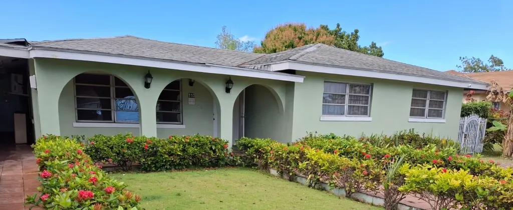 Street Vincent Road Home 2 New Providence Paradise Island BS