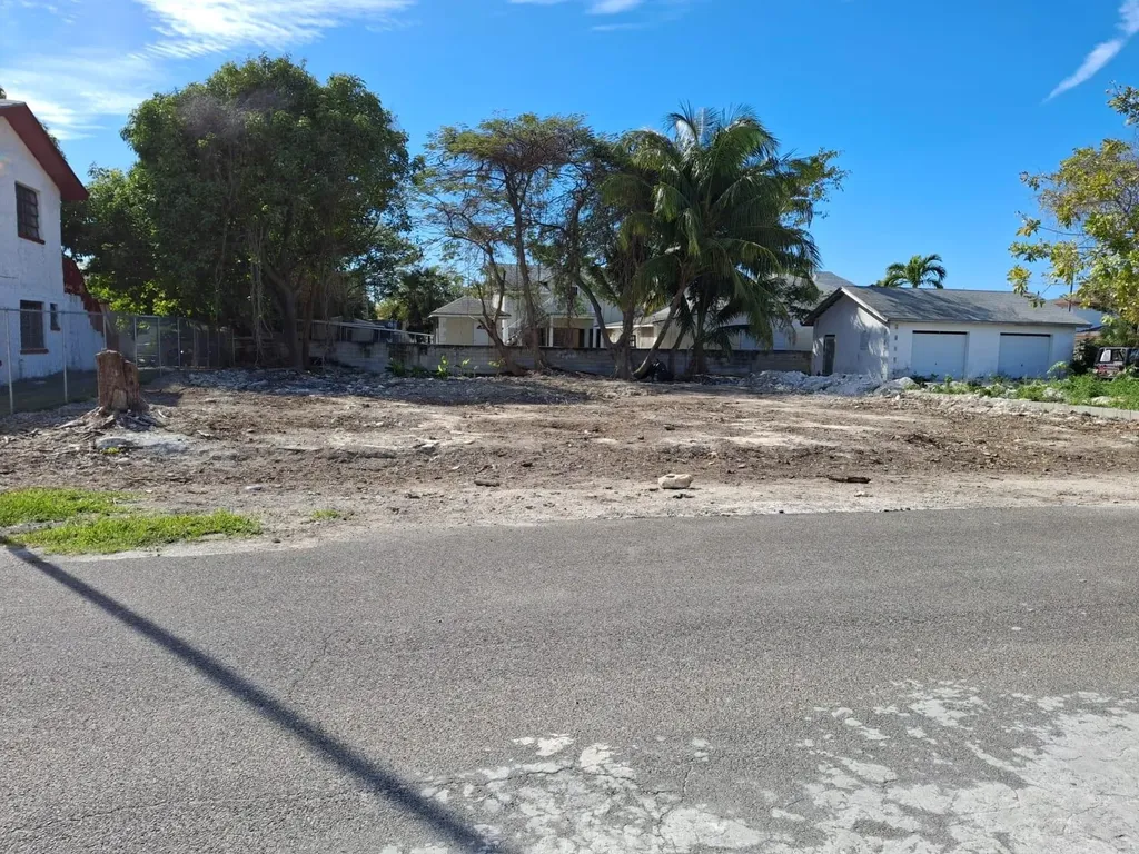 Yamacraw Vacant Lot! New Providence Paradise Island BS
