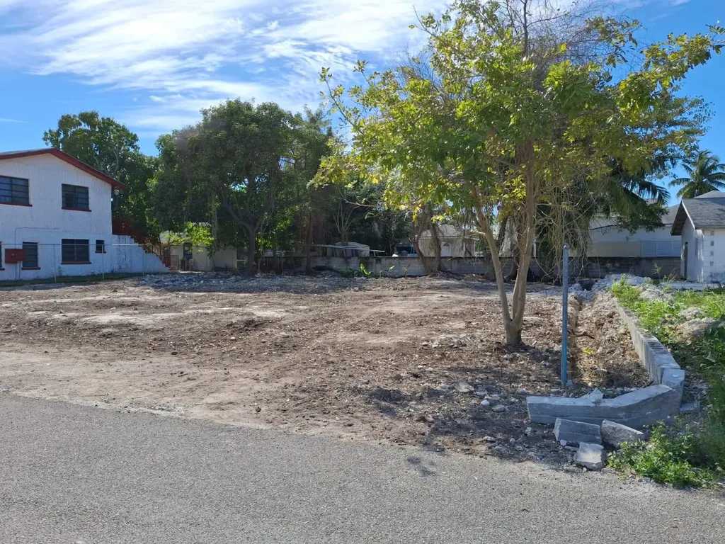 Yamacraw Vacant Lot! New Providence Paradise Island BS