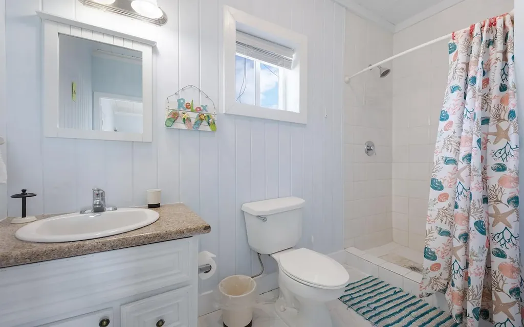 Wandering Shore Drive Eleuthera BS