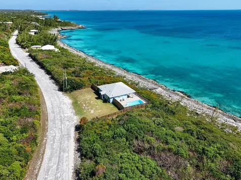Wandering Shore Drive Eleuthera BS