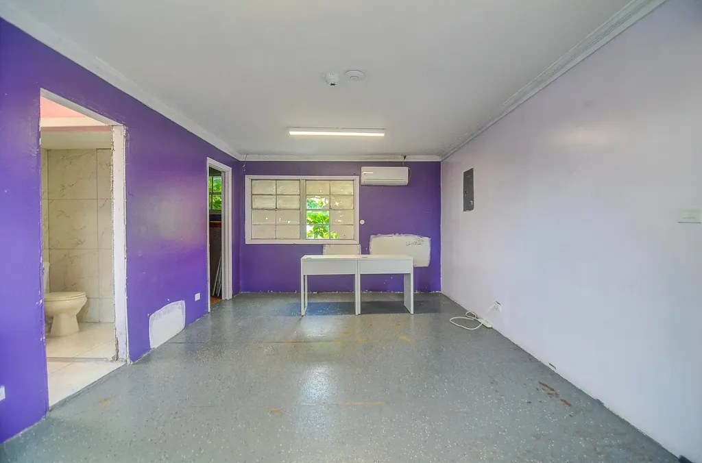 Palmdale Avenue New Providence Paradise Island BS