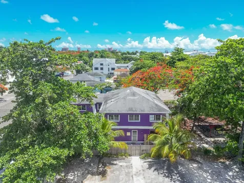 Palmdale Avenue New Providence Paradise Island BS