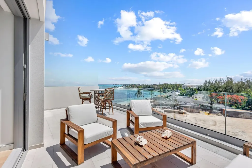 Goldwynn New Providence Paradise Island BS