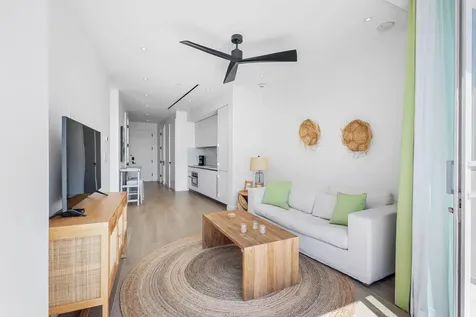 Goldwynn New Providence Paradise Island BS