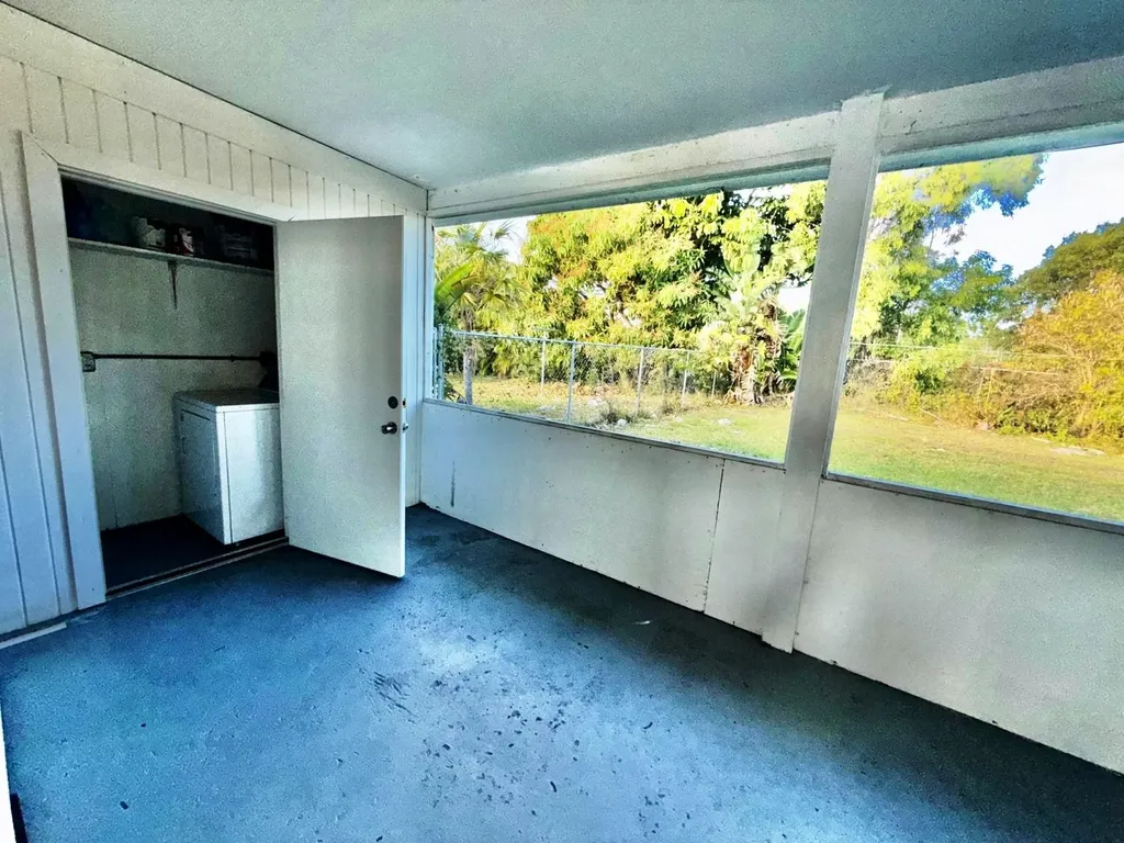 Ferry Horse Lane Grand Bahama Freeport BS